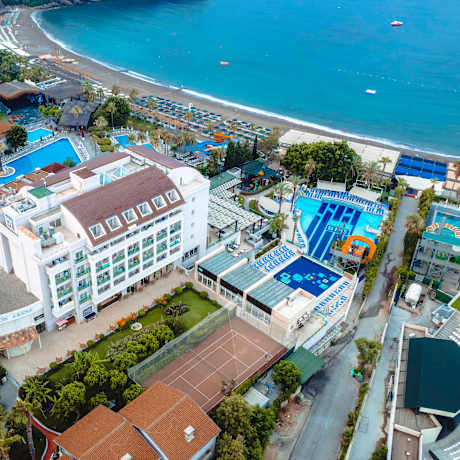 Sealife Buket Beach & Resort